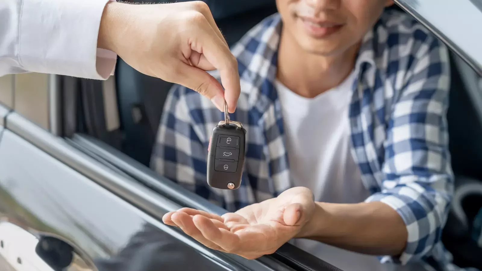 Car Service vs. Rental Car for Business Travel: Which Is Better?